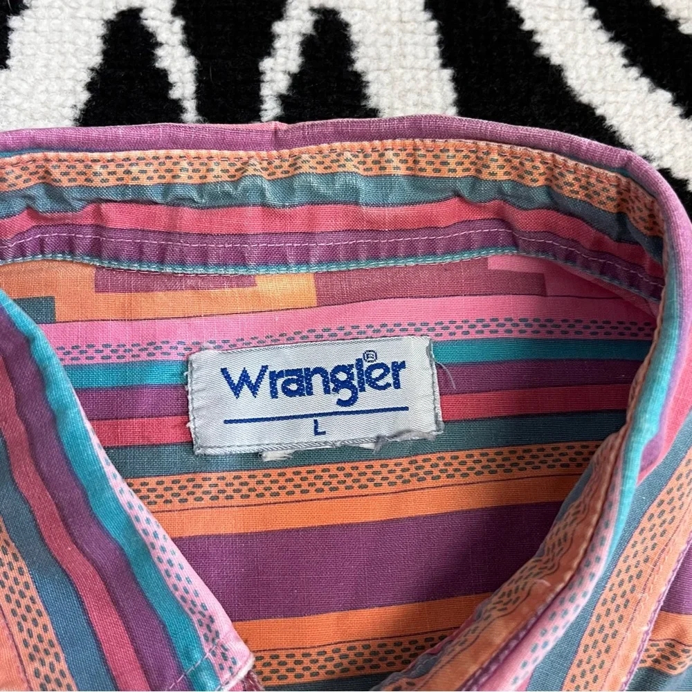 Vintage Wrangler Rancher Aztec Western Shirt Size Medium - Picture 4 of 8